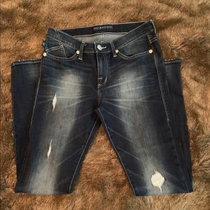 Rock & Republic Distressed Skinny Jean